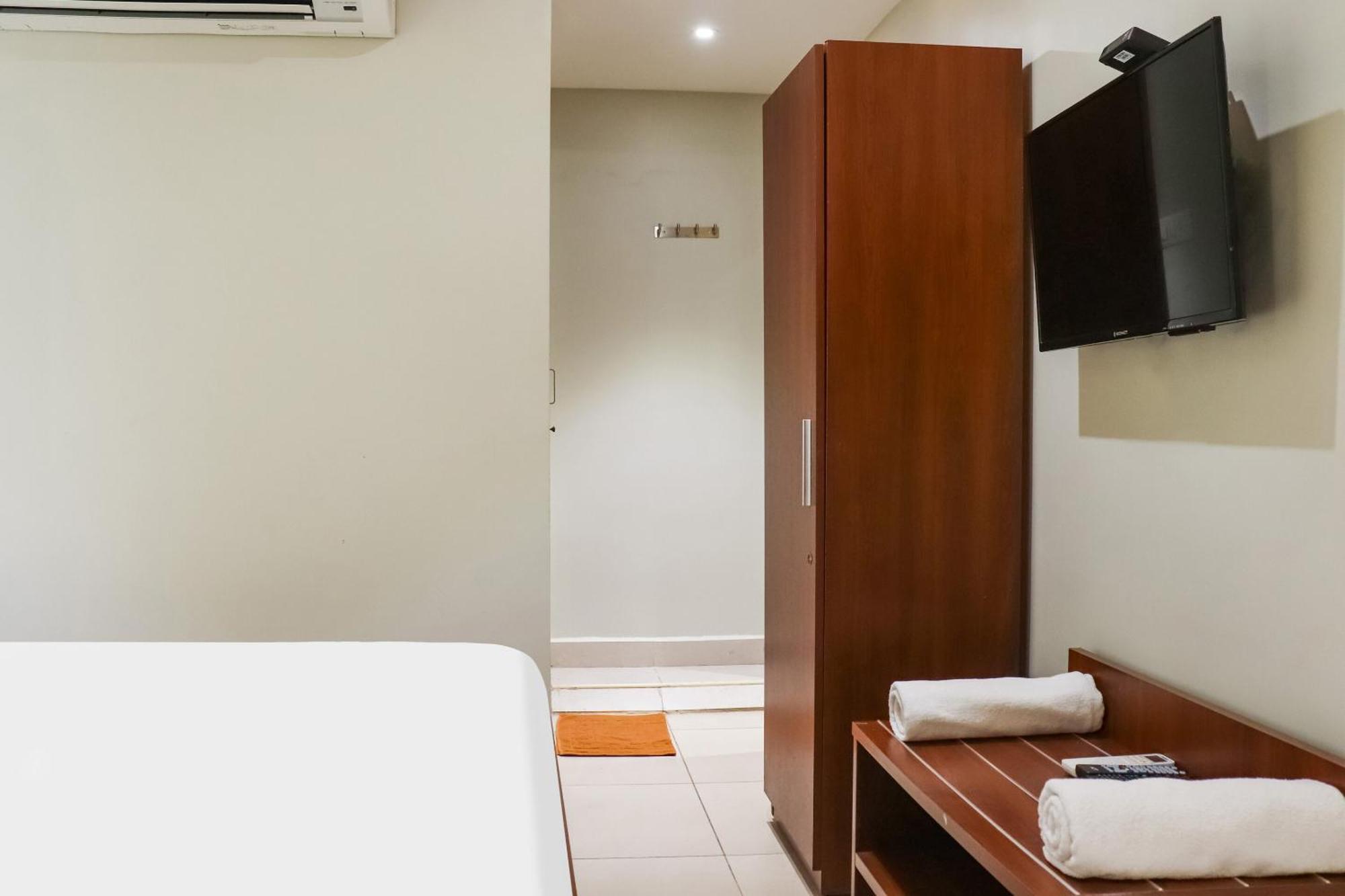 Collection O Kk Trends Hotel วิเจยาวารา ภายนอก รูปภาพ